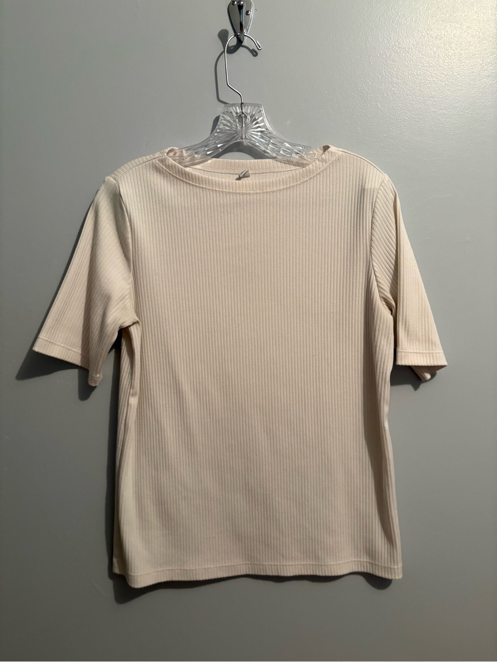 Uniqlo Women’s Large White Elbow Sleeve Tee Ribbed Boatneck Shirt Blouse Top